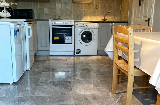 Apartment 2, Market Gate, James's Street, Kilkenny, Co. Kilkenny - Click to view photos