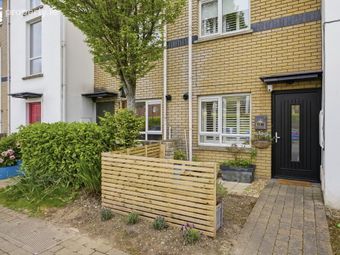 61 St Samson's Square, Balgriffin, Co. Dublin, Balgriffin, Dublin 13 - Image 2