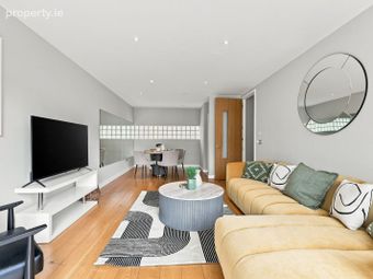 19 Hanover Quarter, Grand Canal Dock, Dublin 2 - Image 4