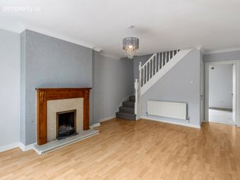 35 Linnetfields Walk, Clonee, Dublin 15, Clonee, Dublin 15 - Image 2