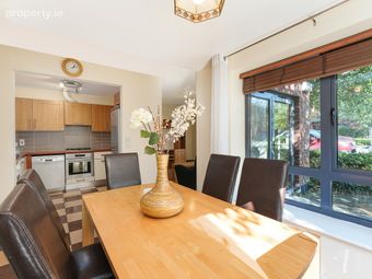 10 Rosse Court Rise, Lucan, Co. Dublin, Lucan, Co. Dublin - Image 4