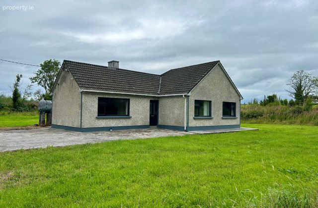 Ballinvilla, Croghan, Boyle, Co. Roscommon - Click to view photos