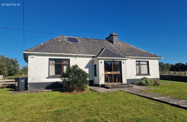 Murneen North, Claremorris, Claremorris, Co. Mayo - Click to view photos