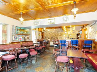 O'malleys Bar (tigh Mh&aacute;ille), Cornamona, Co. Galway, Cornamona, Co. Galway - Image 4