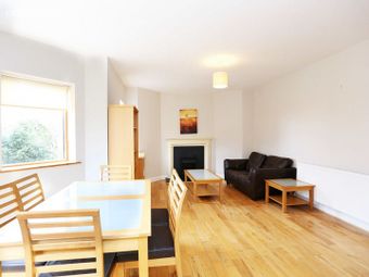 Apartment 10, Brent House, Redcourt Oaks, Dollymount, Dublin 3 - Image 2
