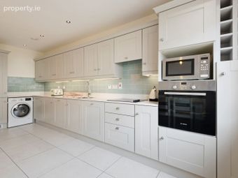 7 Thornberry Drive, Belmont, Stepaside, Dublin 18 - Image 2