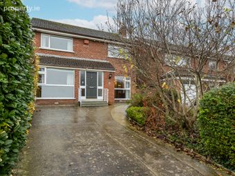 4 Saint Andrew's Grove, Malahide, Co. Dublin