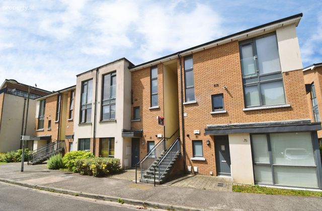 28 Blackrock Grove, Eden, Blackrock, Co. Cork - Click to view photos