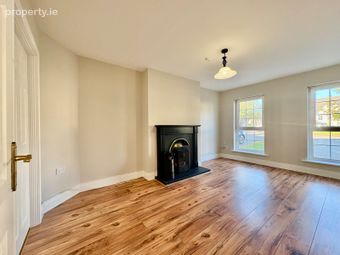 4 Cypress Circus, Broomfield Village, Midleton, Co. Cork - Image 2