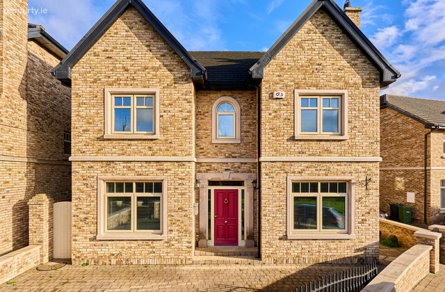 4 Huntington Lodge, Castleknock Road, Castleknock, Dublin, Castleknock, Dublin 15 - Click to view photos