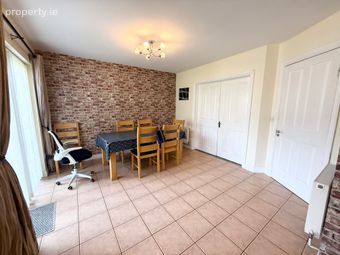 37 Newbury Park, Derrinturn, Co Kildare, Derrinturn, Co. Kildare - Image 5