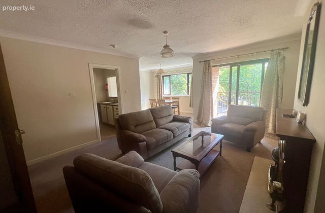 Apartment 8, Oakdale Court, Ennis Road, Co. Limerick - Click to view photos