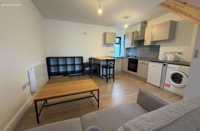 Tullig, Ballinascarthy, Ballinascarty, Co. Cork - Click to view photos