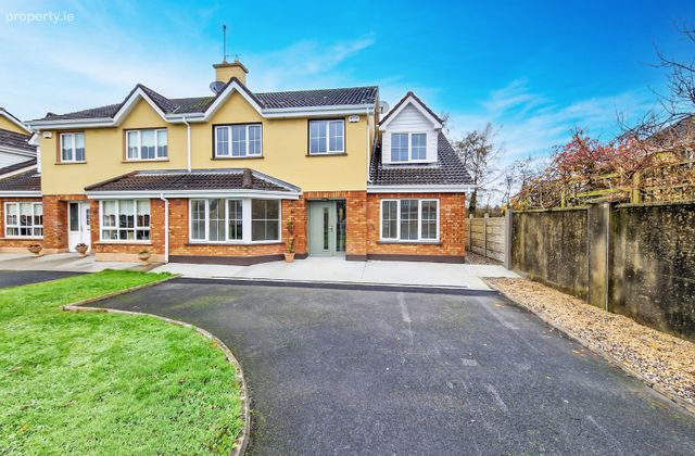 53 Iniscarragh, Ennis, Co. Clare, Ennis, Co. Clare - Click to view photos
