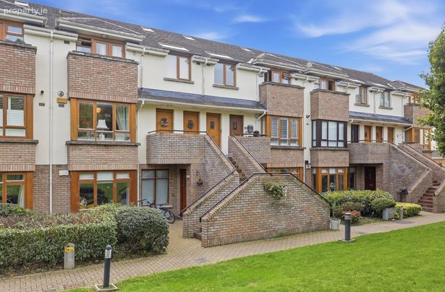 Apartment 34, Mountfield Park, Seamount Road, Malahide, Co. Dublin - Click to view photos