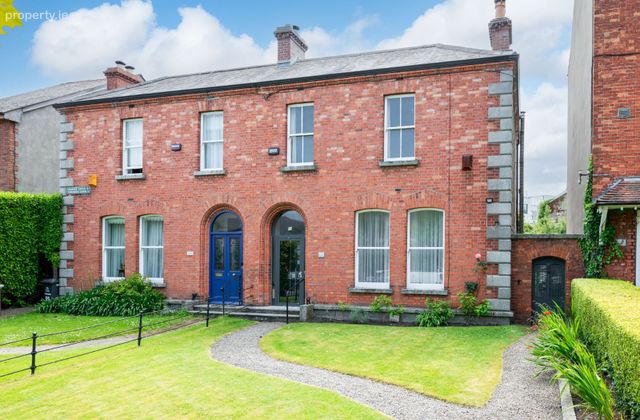 66 Kenilworth Square South, Rathgar, Dublin 6 - Click to view photos