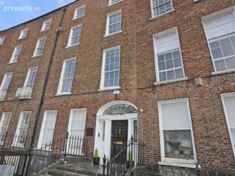 Apartment 1, 5 The Crescent, Limerick, Limerick City Centre, Co. Limerick