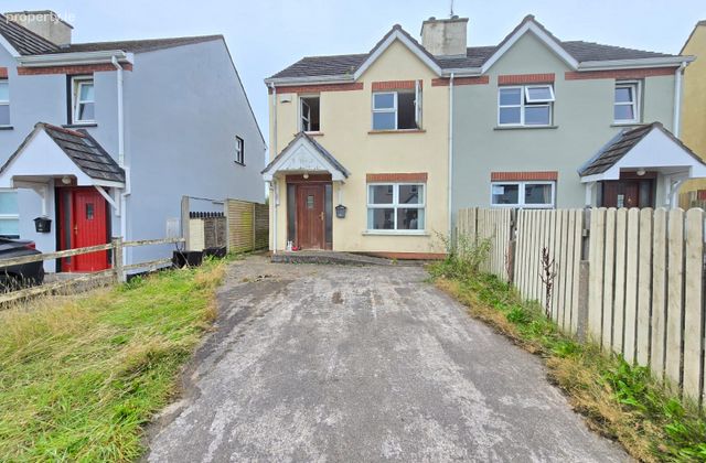 106 Wylies Hill, Ballybay, Co. Monaghan, Ballybay, Co. Monaghan - Click to view photos