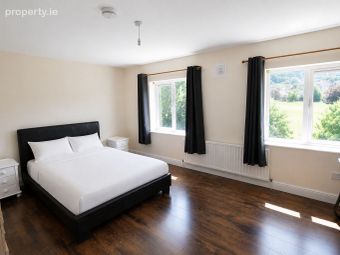 14a Pembroke Avenue, Pembroke Wood, Passage West, Co. Cork - Image 3