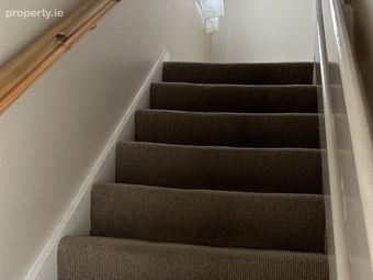 18 Bridge Court, Bridge Street, Ballinasloe, Co. Galway - Image 5