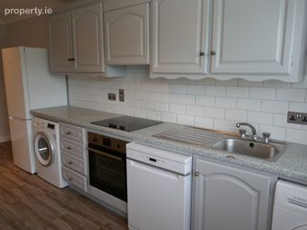 28 Craddockstown Rise, Naas, Co. Kildare - Image 3