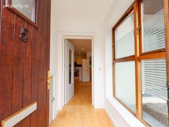 5 The Moorings, Market Point, Patrick Street, Mullingar, Co. Westmeath - Image 3