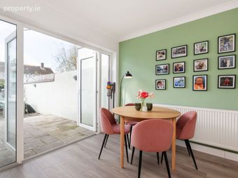 23 Sutton Downs, Sutton, Sutton, Dublin 13 - Image 5