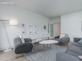 Apartment, Block 03, Ropemaker Place, Grand Canal Dock, Dublin 2 - Image 2