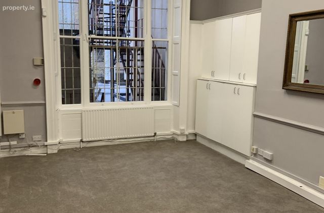 28 Baggot Street Lower, Dublin 2 - Click to view photos