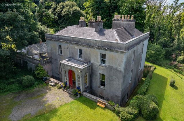 Ballyard House, Ballyard, Tralee, Co. Kerry - Click to view photos