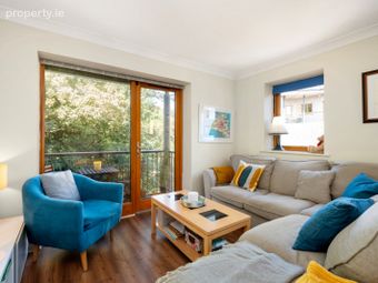 Apt 90 Glaslynn, Howth Road, Clontarf, Dublin 3, Clontarf, Dublin 3 - Image 2