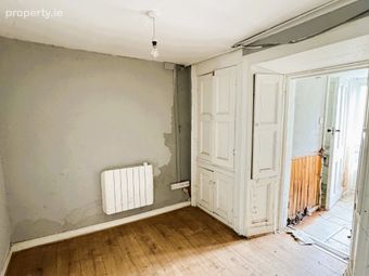 6 New Street, Carrick-on-Suir, Co. Tipperary - Image 3