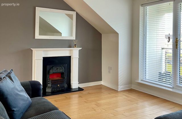 Costa Na Mara, Oranmore, Co. Galway - Click to view photos
