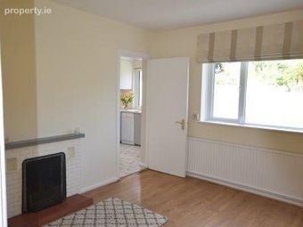 13 Shrewsbury Road, Shankill, Dublin 18 - Image 3
