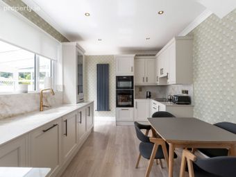 8 Clonkeen Grove, Dun Laoghaire, Co. Dublin - Image 5