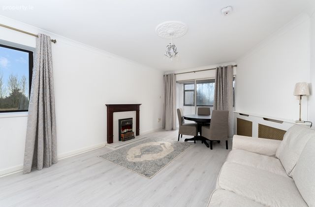 Apartment 82, Cherbury Court, Booterstown, Co. Dublin - Click to view photos