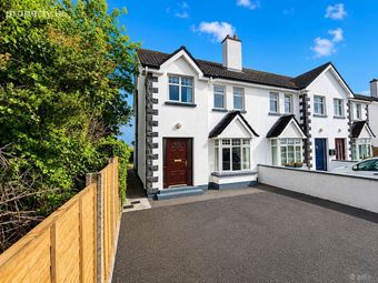17 Dun Chaoin, Dunmore, Co. Galway