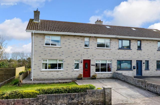 17 Moyola Park, Newcastle, Galway, Co. Galway, Newcastle, Co. Galway - Click to view photos
