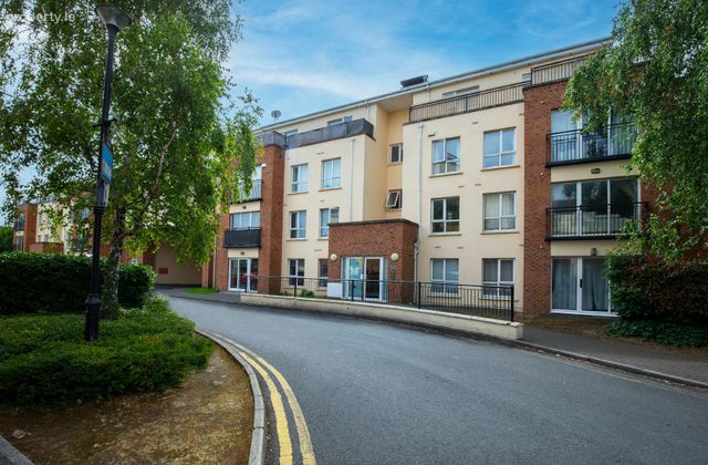 Apartment 31, Block B, Thornfield Square, Clondalkin, Dublin 22 - Click to view photos