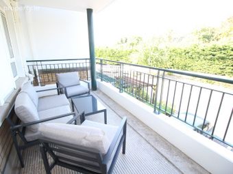 Apartment 27, Block 2, Seamount, Booterstown, Co. Dublin - Image 4