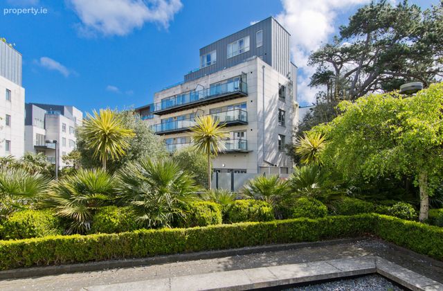 306 Beechwood Court, Block K1, Stillorgan Road, Blackrock, Co. Dublin, Blackrock, Co. Dublin - Click to view photos