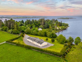 Rinneroon Bay House, Lough Corrib, Oughterard, Co. Galway, Oughterard, Co. Galway