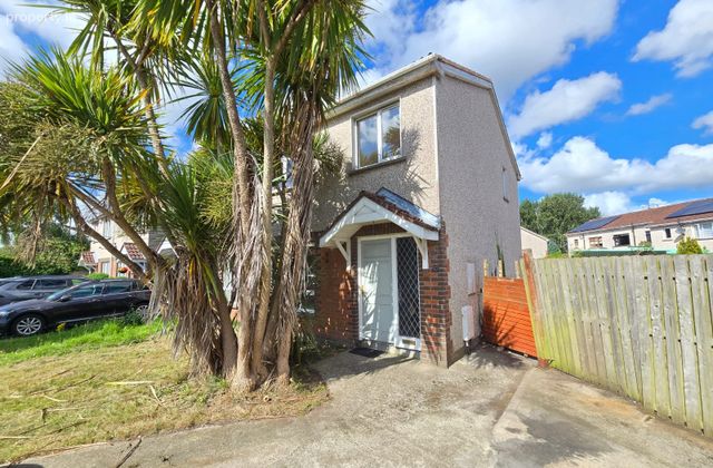 237 Greenfield Court, Dundalk, Louth, Co. Louth, Dundalk, Co. Louth - Click to view photos