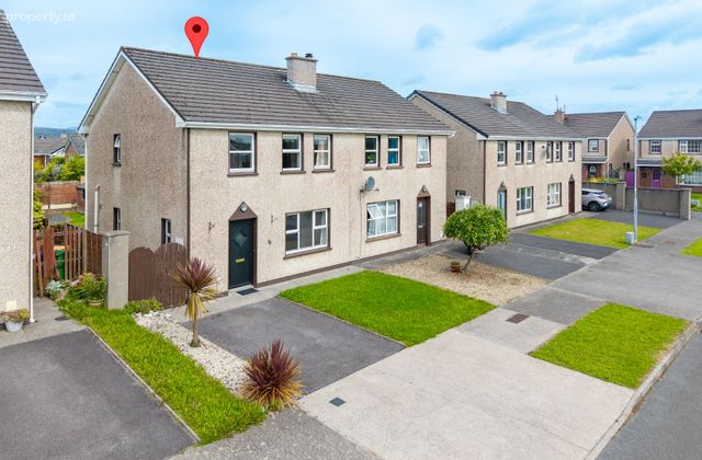 78 Manor Village, Westport Road, Castlebar, Co. Mayo - Click to view photos
