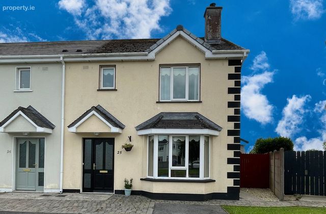 25 Clochr&aacute;n, Kilcloghans, Tuam, Co. Galway - Click to view photos