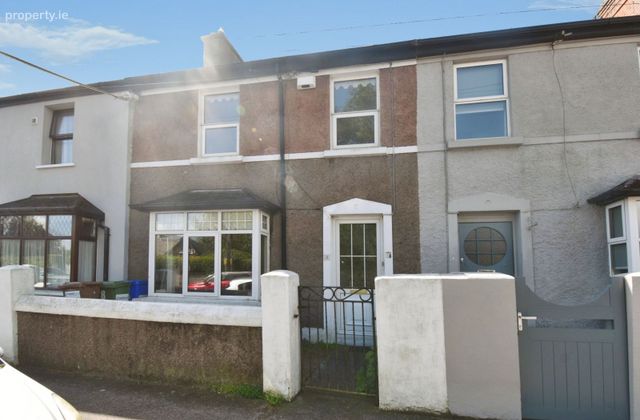 8 Dunedin, Ballinlough Road, Ballinlough, Co. Cork - Click to view photos