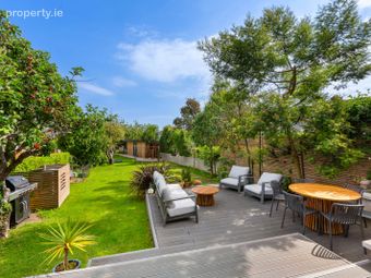 261 Upper Kilmacud Road, Dundrum, Dublin 14 - Image 2