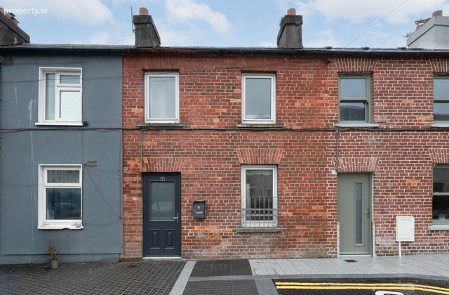 7 Saint Dominicks Terrace, Crosses Green, Cork, Cork City Centre, Co. Cork - Click to view photos