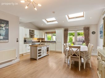11 Castlepark Drive, Maynooth, Co. Kildare, Maynooth, Co. Kildare - Image 2