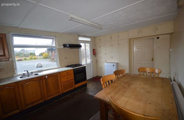 Main Street, Ballycanew, Gorey, Co. Wexford - Click to view photos